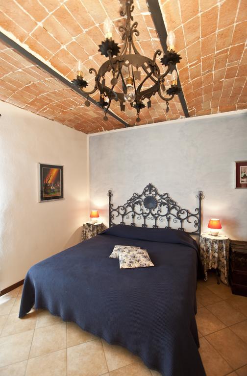 Bed and Breakfast I Grilli Castagnole delle Lanze Exterior foto